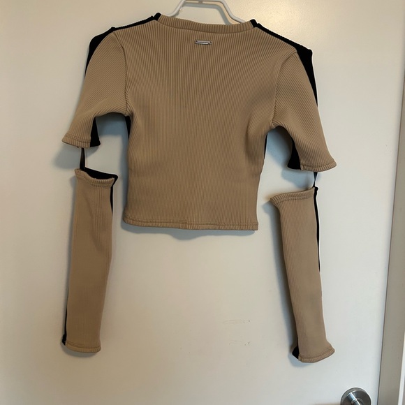MANIÈRE DE VOIR RIBBED SPLIT SLEEVE TOP - BLACK/BEIGE SIZE 6 - Picture 4 of 7